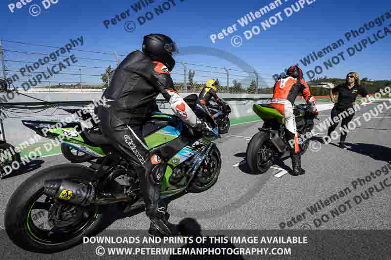 motorbikes;no limits;peter wileman photography;portimao;portugal;trackday digital images